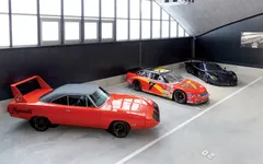 First Car Lounge - Lucerne