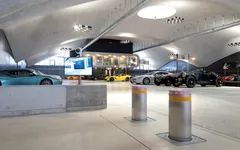 First Car Lounge - Lucerne